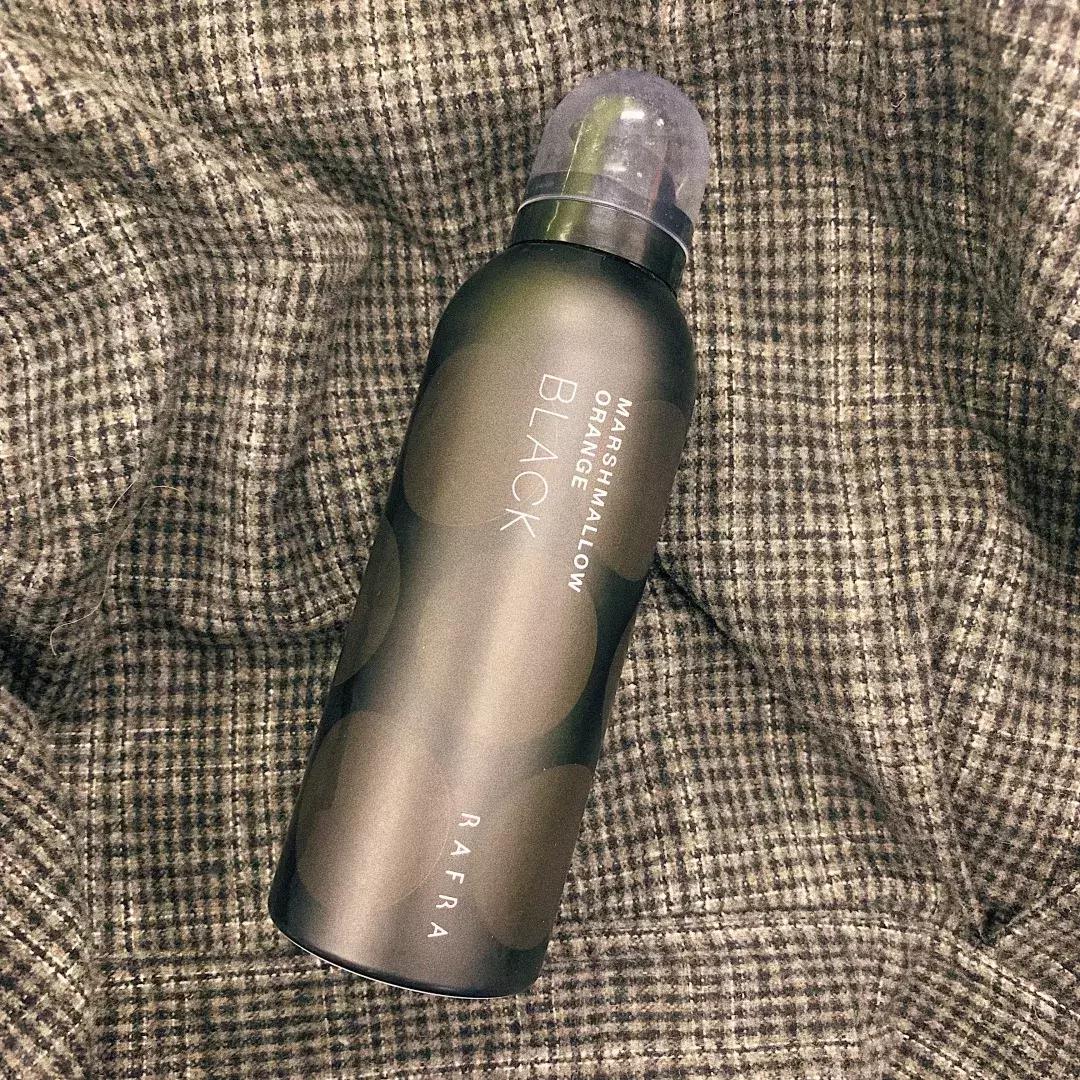 黑pola和白pola的区别,pola价格为什么相差那么大