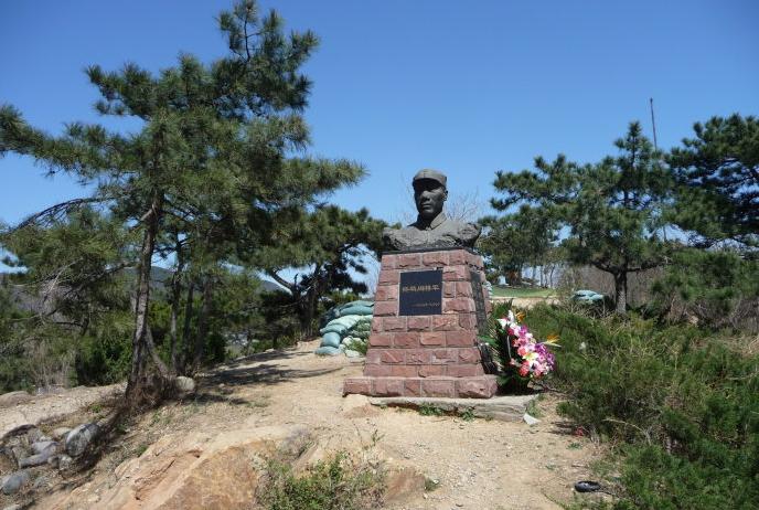 纪念抗战最霸气的诗词,先辈的血泪牢记于心吾辈当自强