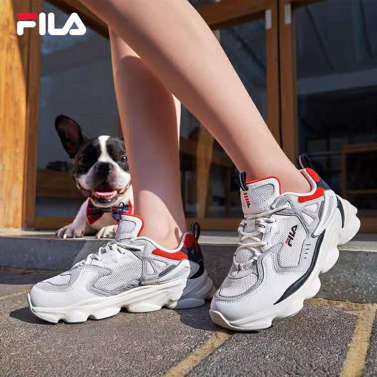 复古势力崛起FLA经典船长老爹鞋再度输出时尚魅力