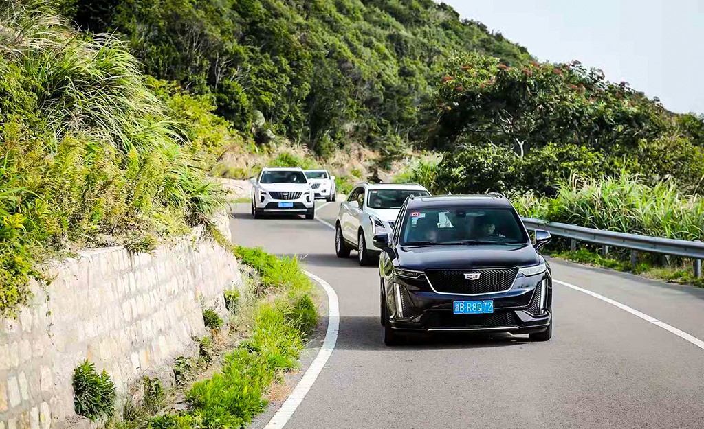 凯迪拉克大型suv车型试驾,244公里