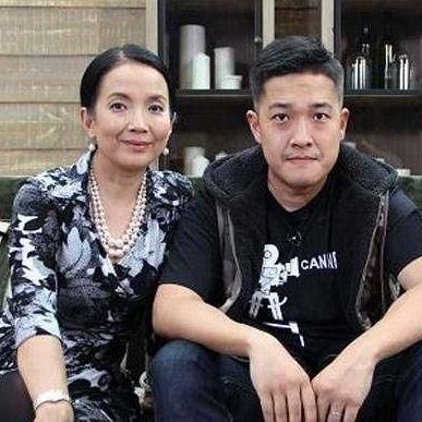 孙海英42岁娶3婚妻子吕丽萍，带继子如亲儿子，今64岁生活很幸福
