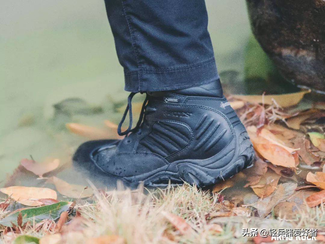 夏季穿哪种防水鞋不臭透气,军靴怎么做到又透气又防水