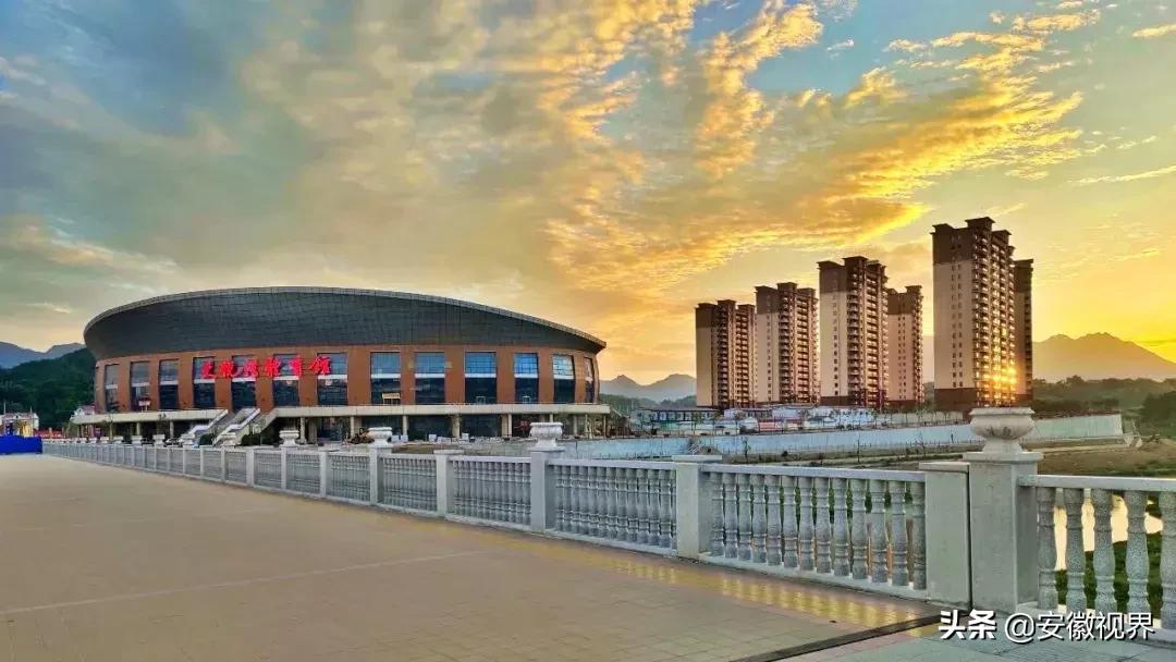 龙狮争霸赛开赛,广东省大中学生龙狮锦标赛