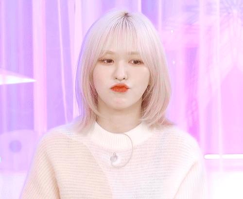 减龄显脸小好打理中长款,秋冬款显脸小