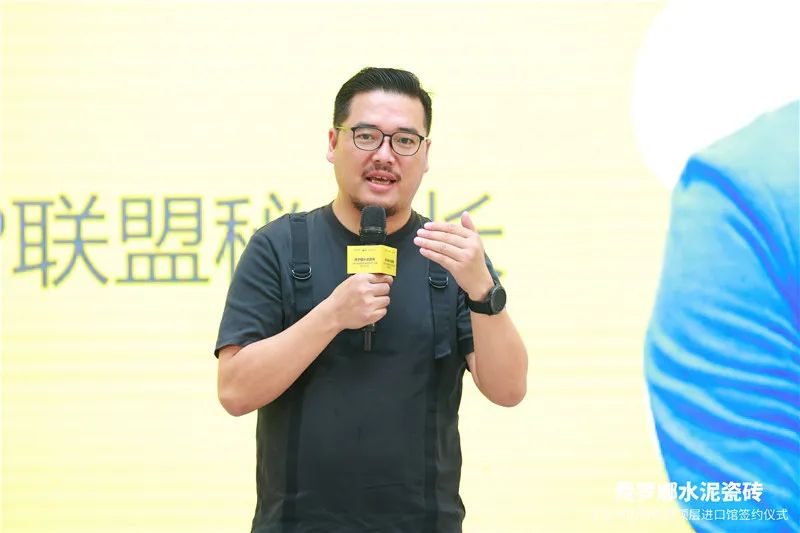 引进两大国际顶尖设计师品牌，费罗娜携Plus+新店态闪耀“回城”