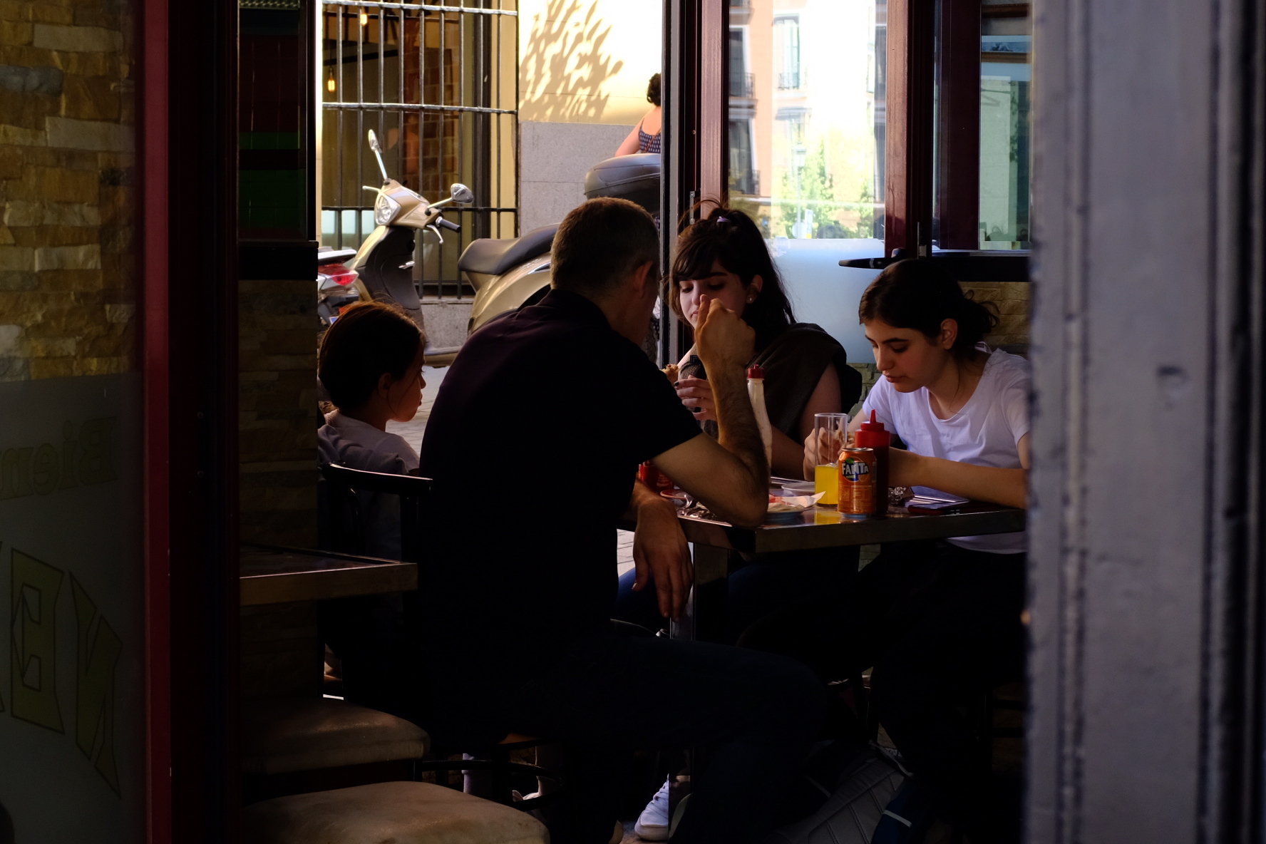 你心目中的西班牙,你是这样的人原文