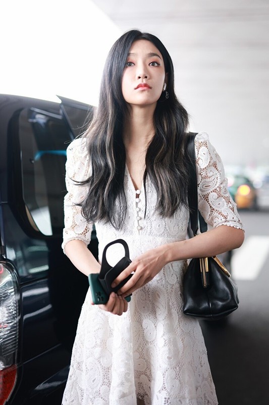 蕾丝怎么穿出高级感,蕾丝如何穿出高级感