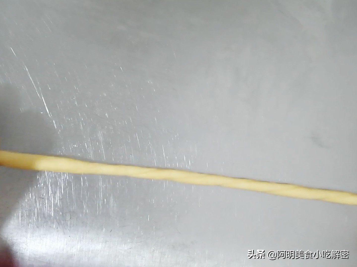 软麻花的做法和配方的全过程,软麻花做法和配方视频