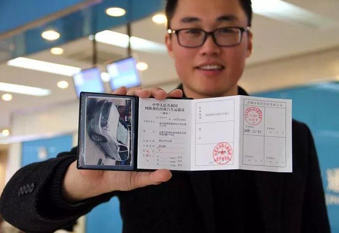 货运面包车拉人违规吗怎么处罚,面包车拉人载货怎么处罚