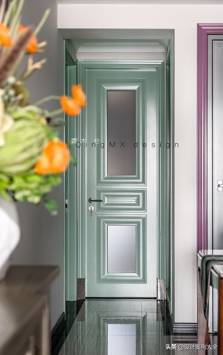 所谓伊人的下一句,所谓伊人在水一方的意思