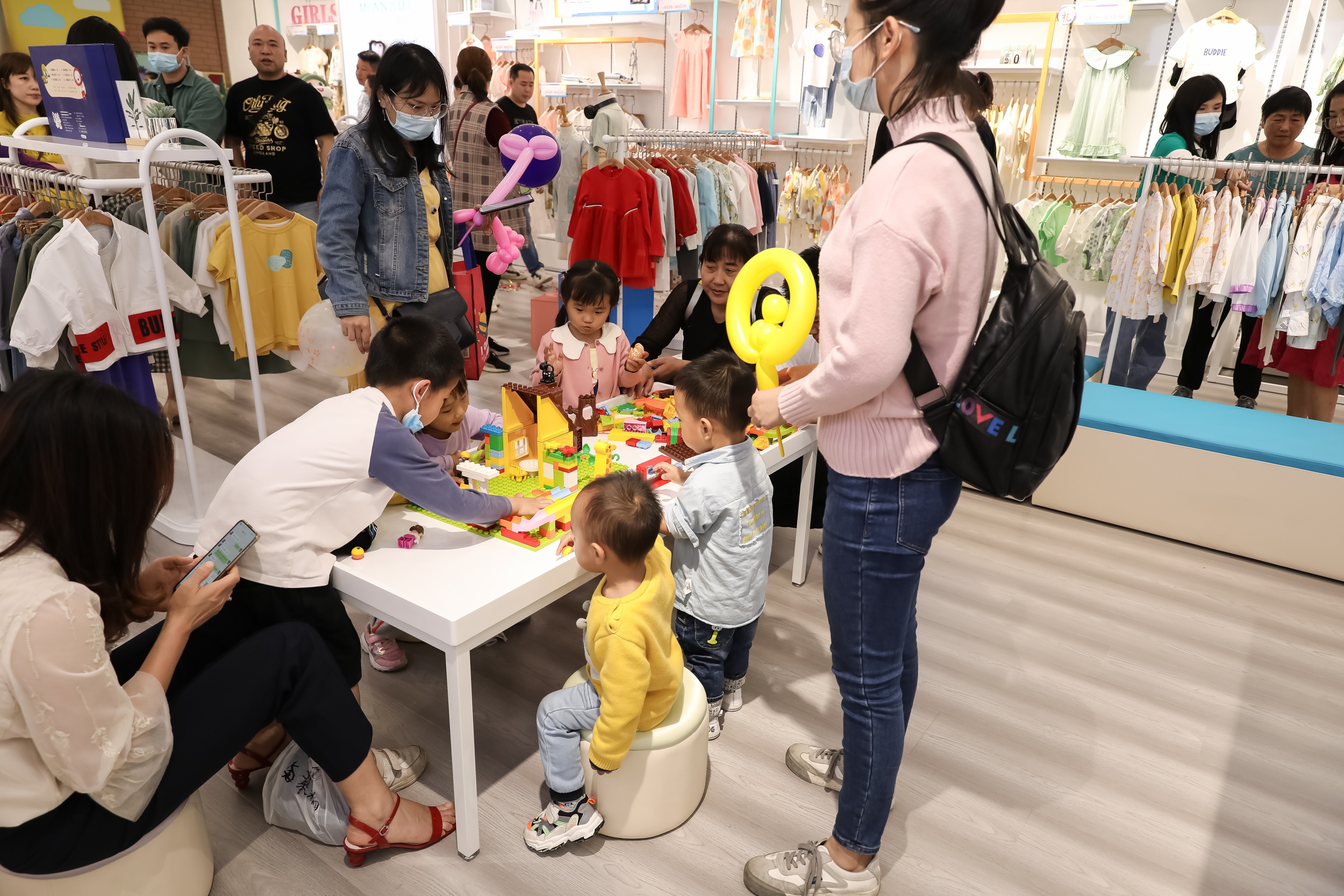 男装店陈列搭配技巧,童装店陈列技巧视频教程