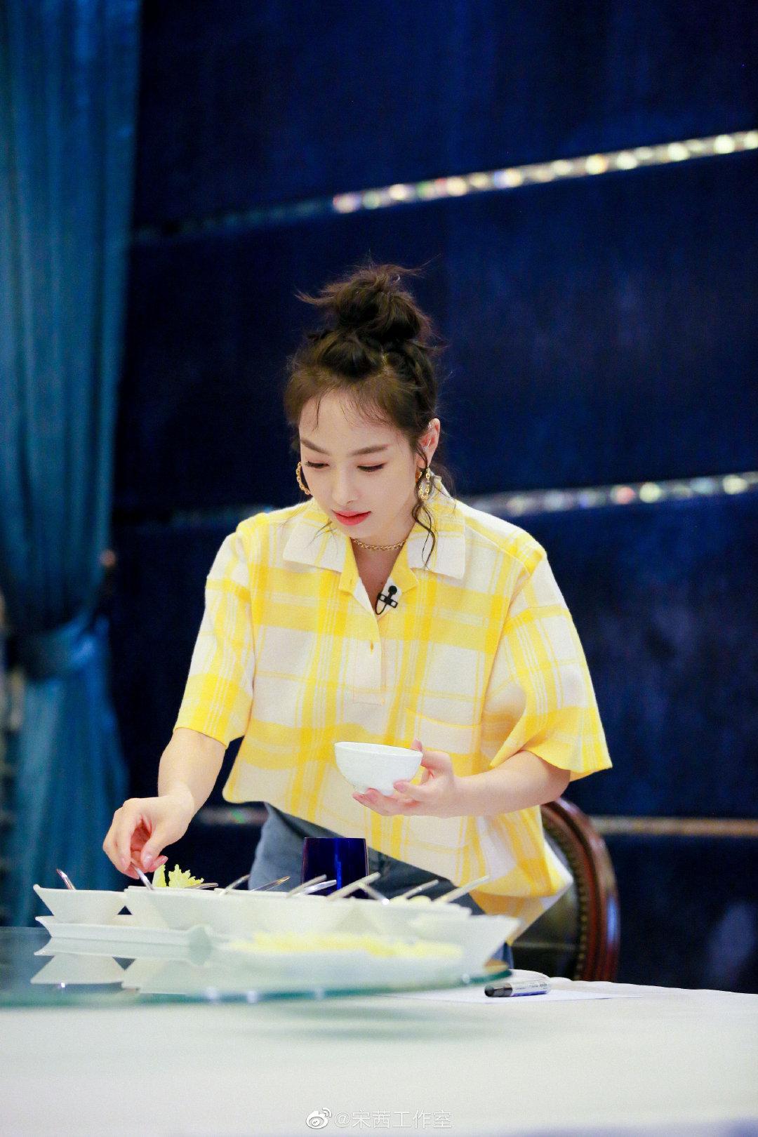 夏日怎能少了「糖果色」？草莓色葡萄色柠檬色，你是哪种小可爱？