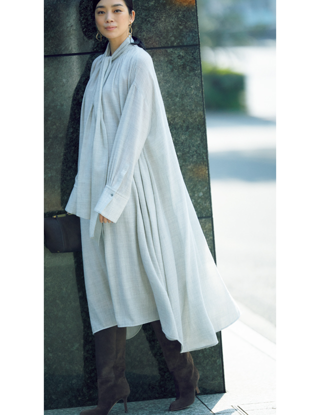 长靴配短裙的秋冬穿搭,长靴短裙子穿搭