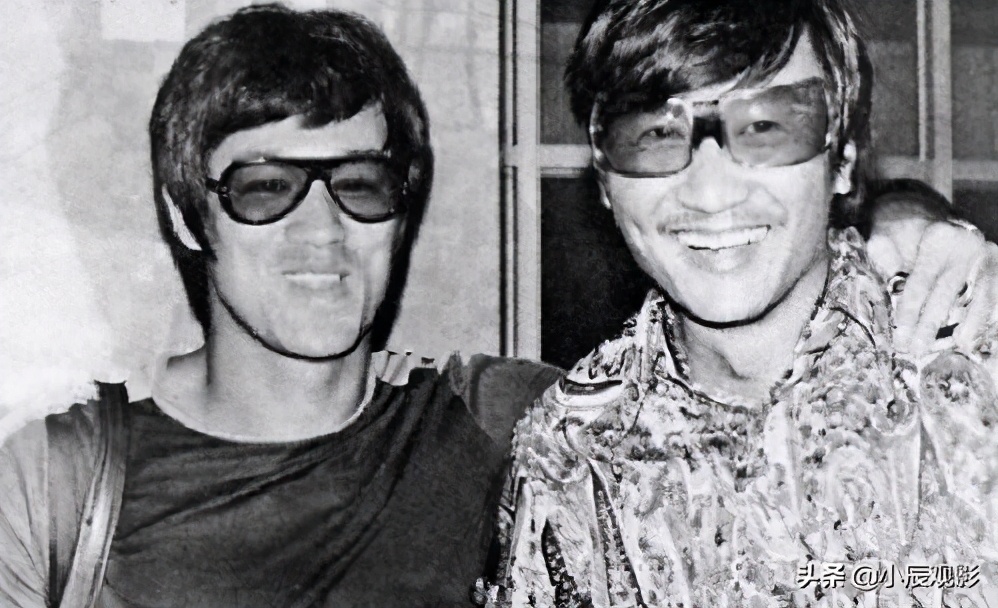 周星驰少林足球招牌动作,少林足球队周星驰演的完整版