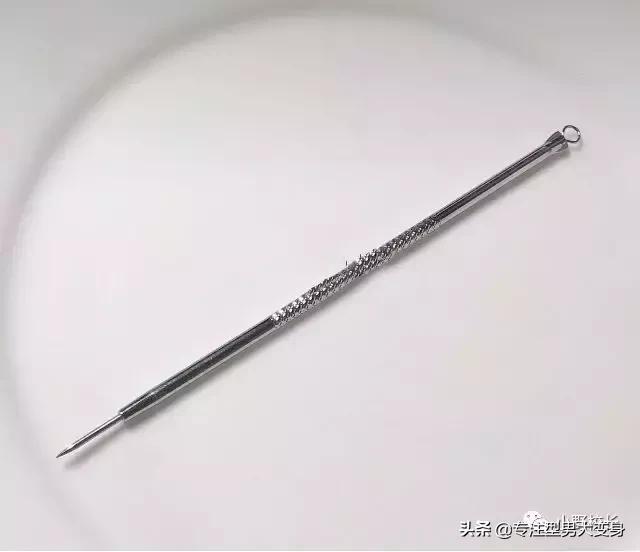 长痘正确挤痘方式,长痘能挤掉吗