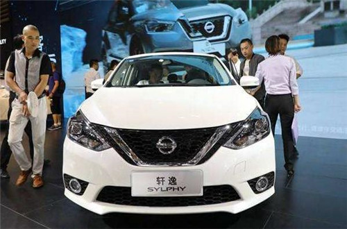 买车15万左右什么车好新能源,本田思域和日产轩逸哪个省油