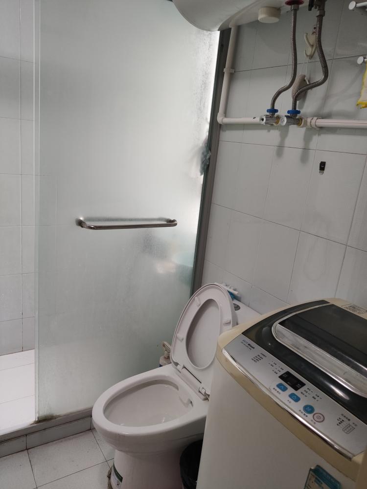 3号线租房房东直租,虹口足球场附近租房一室一厅