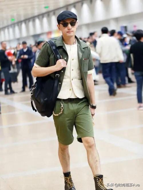 胡歌留胡渣帅呆路人视角,男人魅力胡歌十足英伦风造型