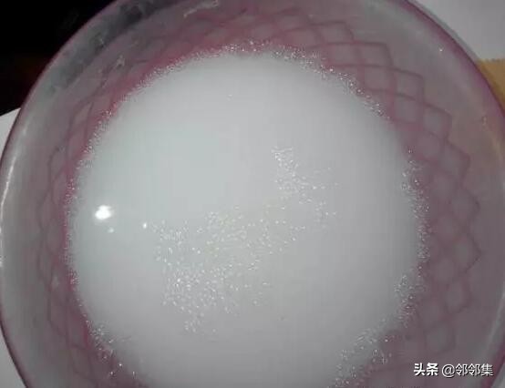 手机开机键被502胶水粘住怎么办,502胶水把衣服黏住了变硬怎么办