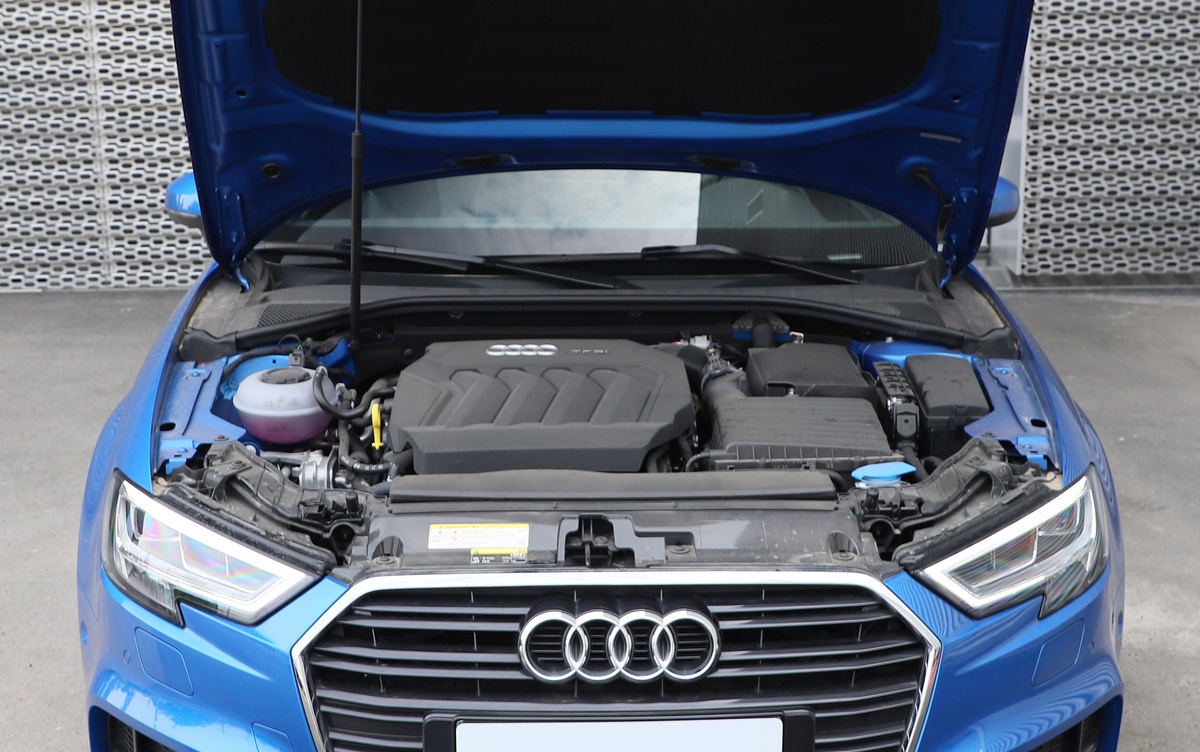 100多万硬顶敞篷车4座豪车推荐,十大2门4座硬顶敞篷车推荐