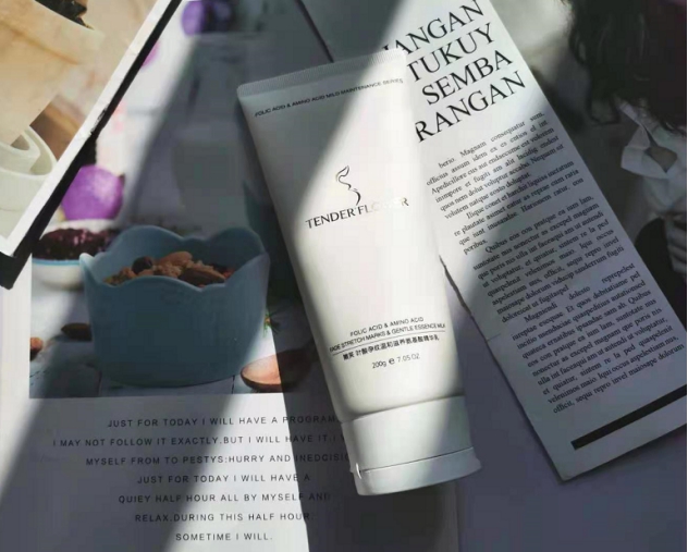 有妊娠纹不要怕一招教您轻松淡化,妊娠纹防不胜防你知道如何修复吗