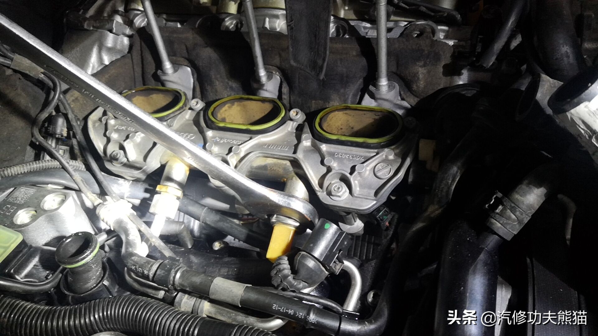 大众途锐急加速发动机故障灯点亮,大众新款途锐车子烧机油