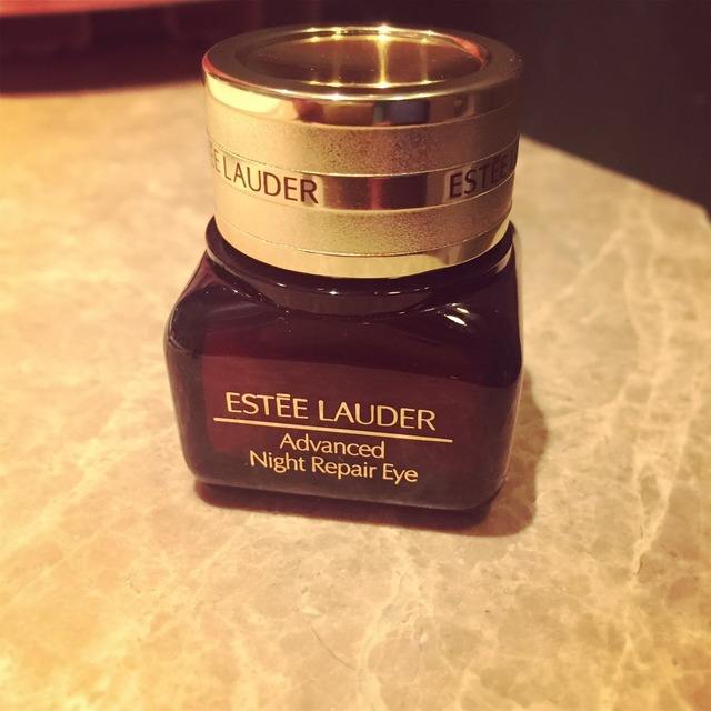 适合干皮的粉底液真实测评,干皮大牌粉底液测评真实博主