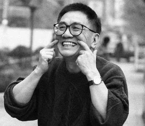 香港5位叔辈明星，本职比演戏更传奇，其中2人各有4个老婆