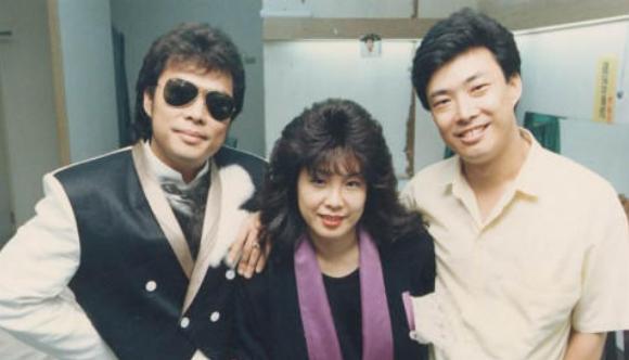 费贞绫人生经历,费贞绫出家视频