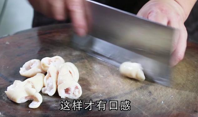 潘哥肥肠,万州正宗肥肠干锅做法