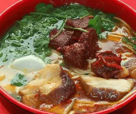 一碗牛肉汤很简单,怎么能快速做好一碗牛肉汤