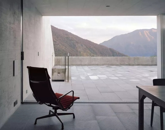 鎴戝褰撳墠鐨勪綇瀹呭鍐呰璁＄殑鐪嬫硶,鍒涗激涔嬩笅