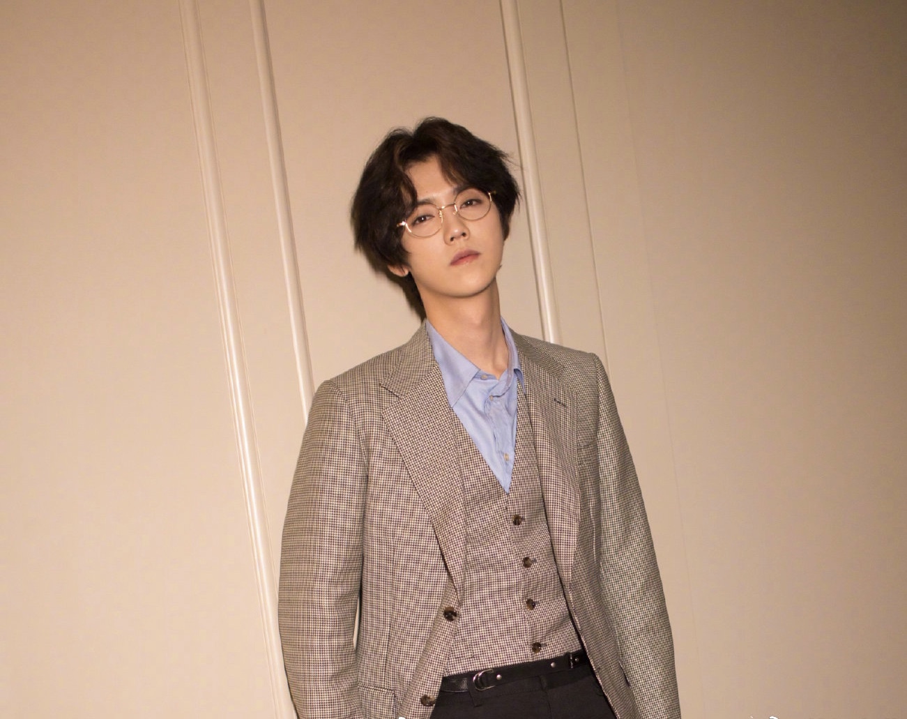 发量多的鹿晗,鹿晗发量优秀而引发的爆笑