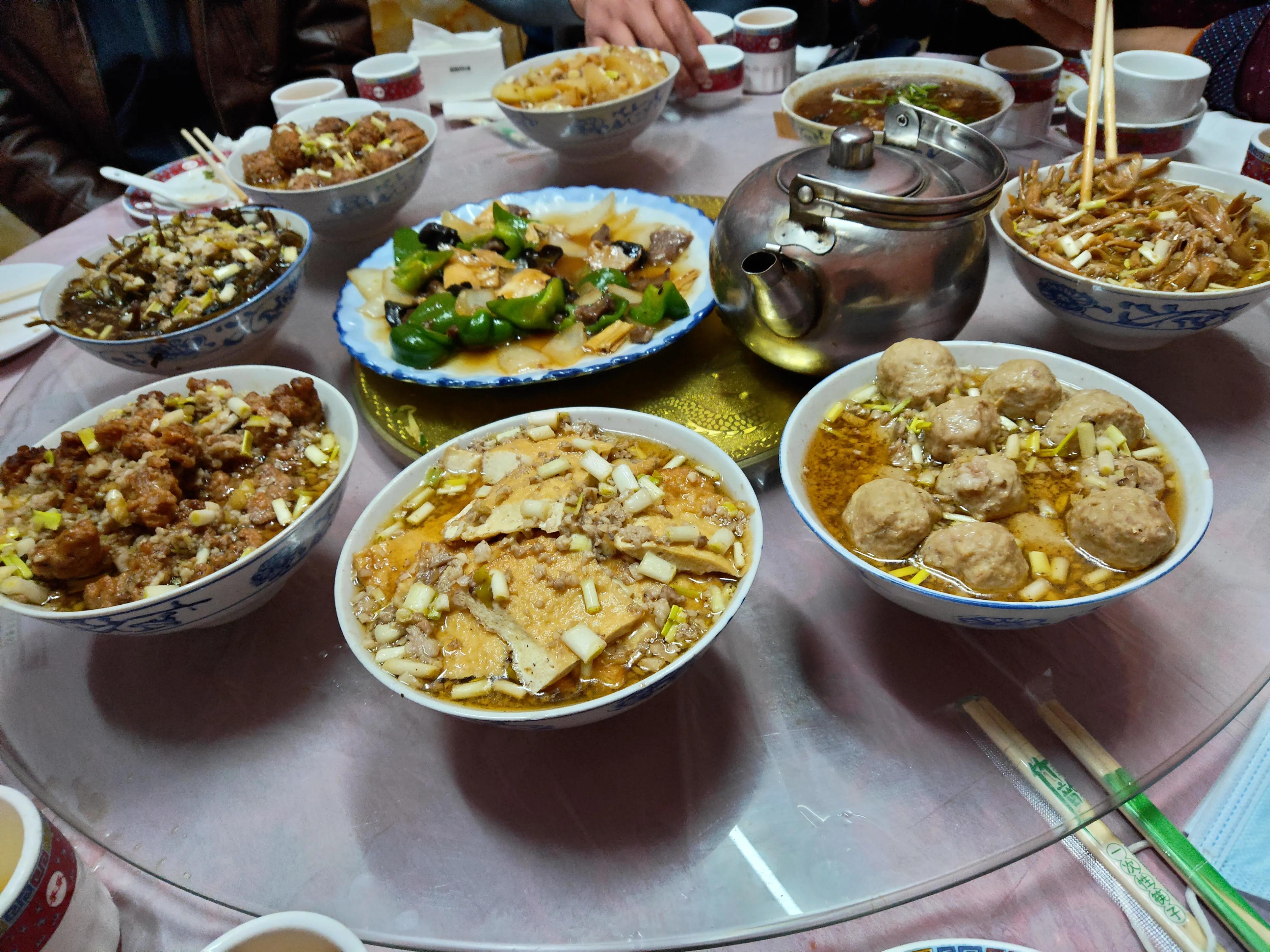 餐桌上的礼仪和规矩少儿版,餐桌上的礼仪和规矩抖音