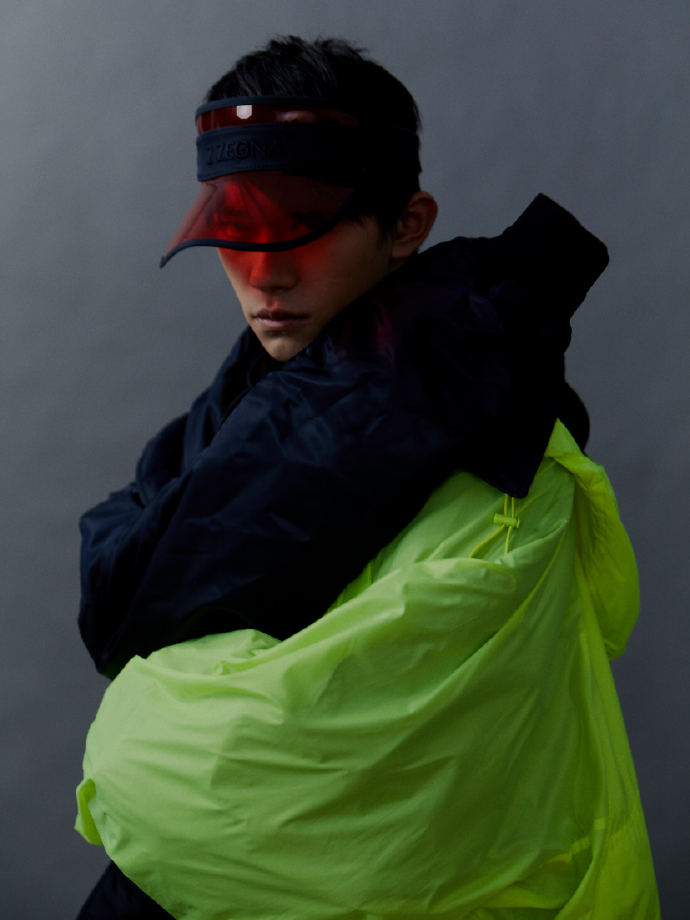 大家对易烊千玺的评价一段话,易烊千玺人物评价简洁