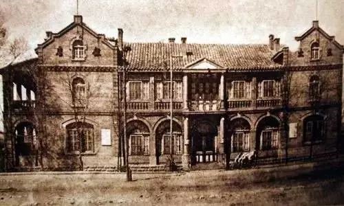 从吉祥之门到国际庄