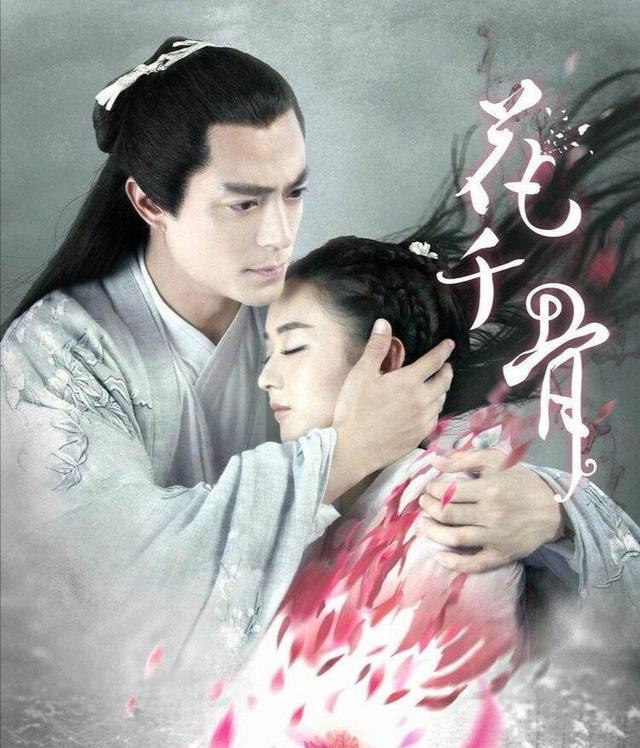 爱情是浪漫而又美好的事,爱情应该是快乐且美好的