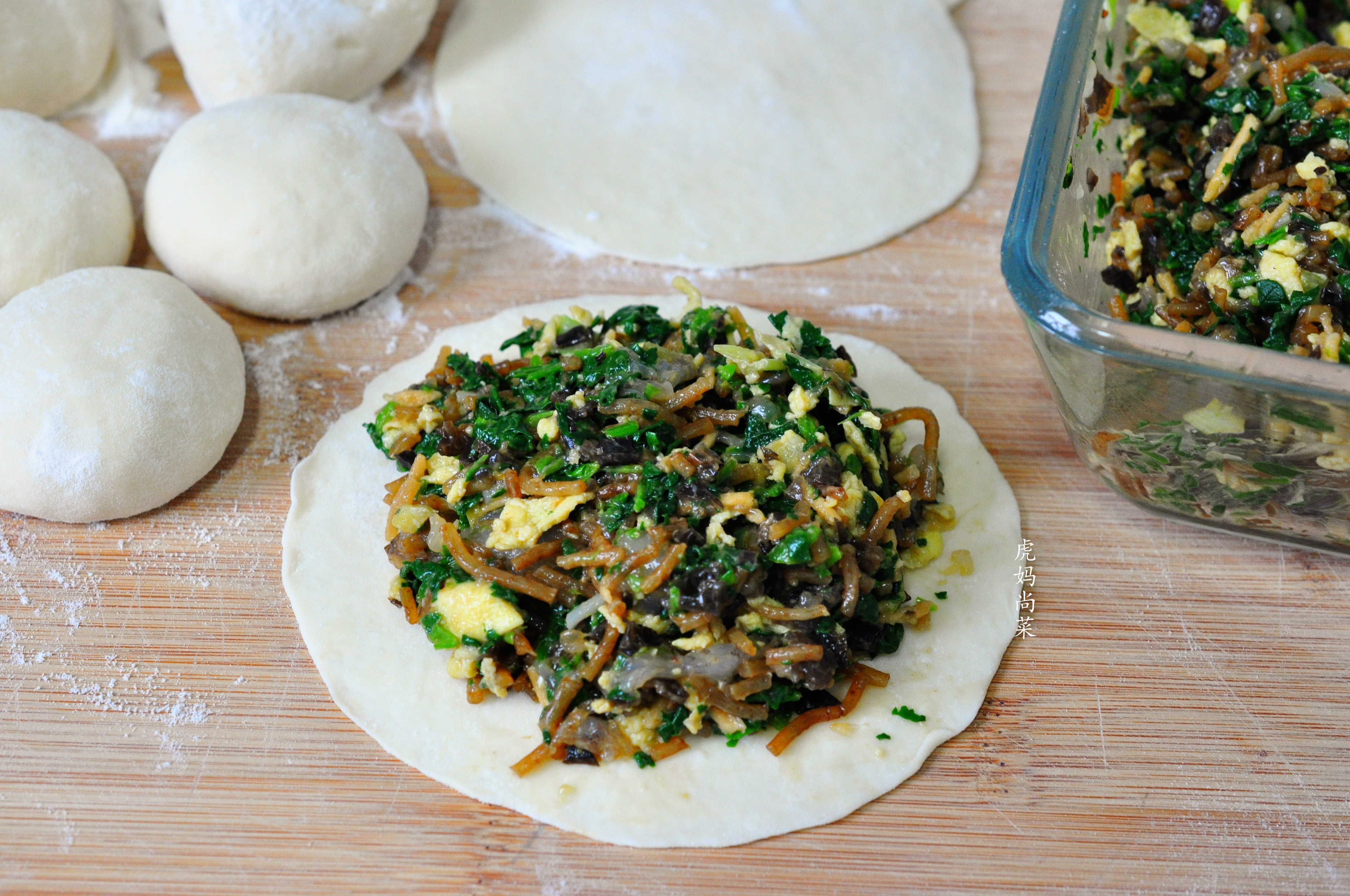 菠菜大包子，吃十个都不怕胖，薄皮大馅，鲜美不腻的秘诀