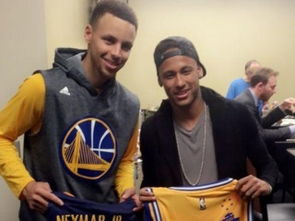 打篮球和踢足球的区别,库里和科比打篮球