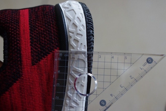 altraparadigm6,altraescalanteracer跑鞋评测