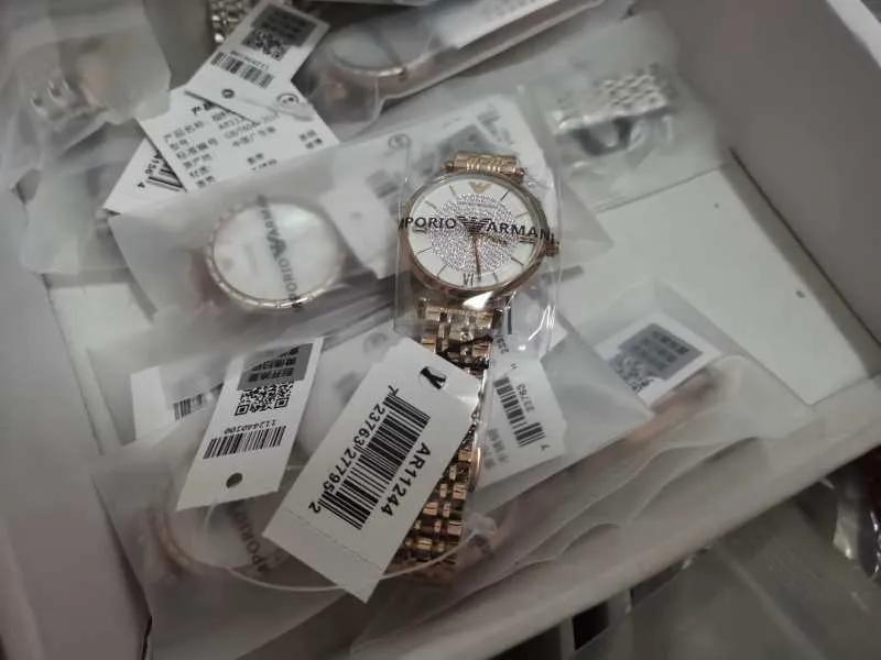 代购包装盒真假,包装盒有防伪码东西是假货