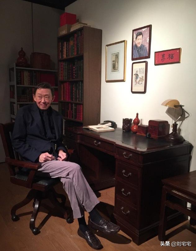 冯唐有关董桥的评价,冯唐怎么评价董桥