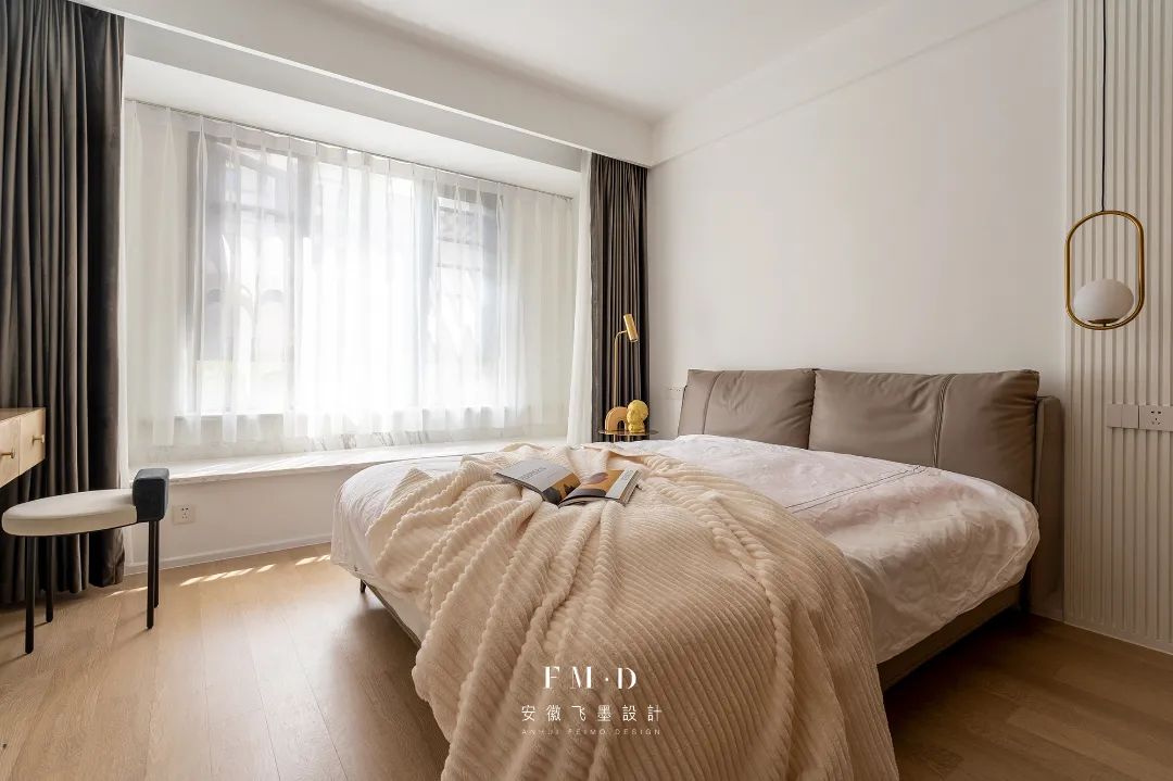 怎么选窗帘材质显高大上不易过时,窗帘选什么材质轻便又实惠