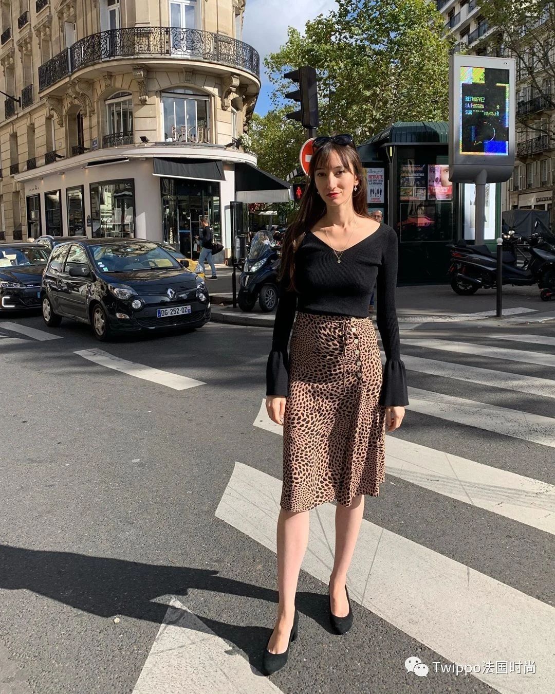 巴黎女孩春天穿什么裙子,法国女人夏天穿什么裙子