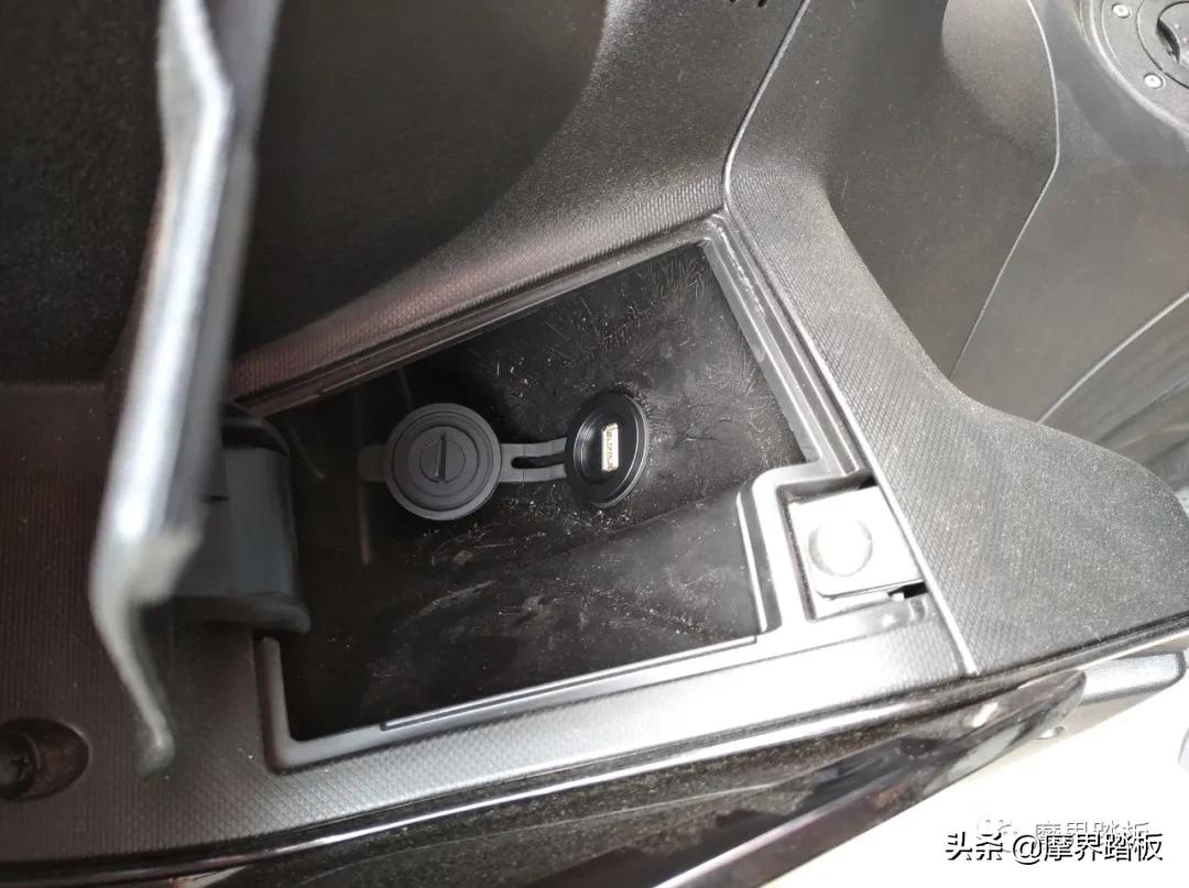 阿普利亚sr250动力差,阿普利亚SR250GT测评