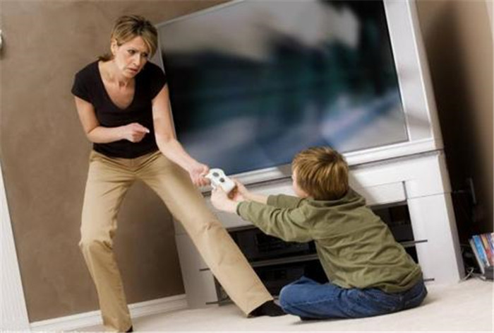 发现孩子偷东西大人怎么教育,孩子偷东西被发现和家长怎么沟通