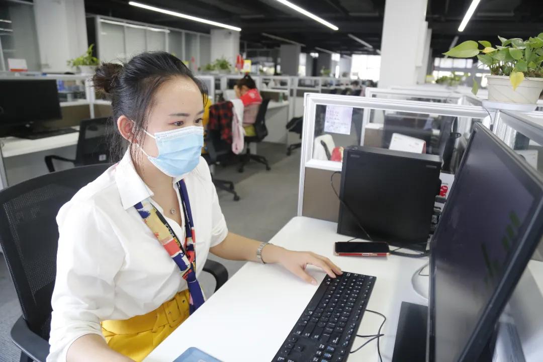 业精于勤荒于嬉行成于思毁于随,行成于思毁于随业精于勤而荒于嬉