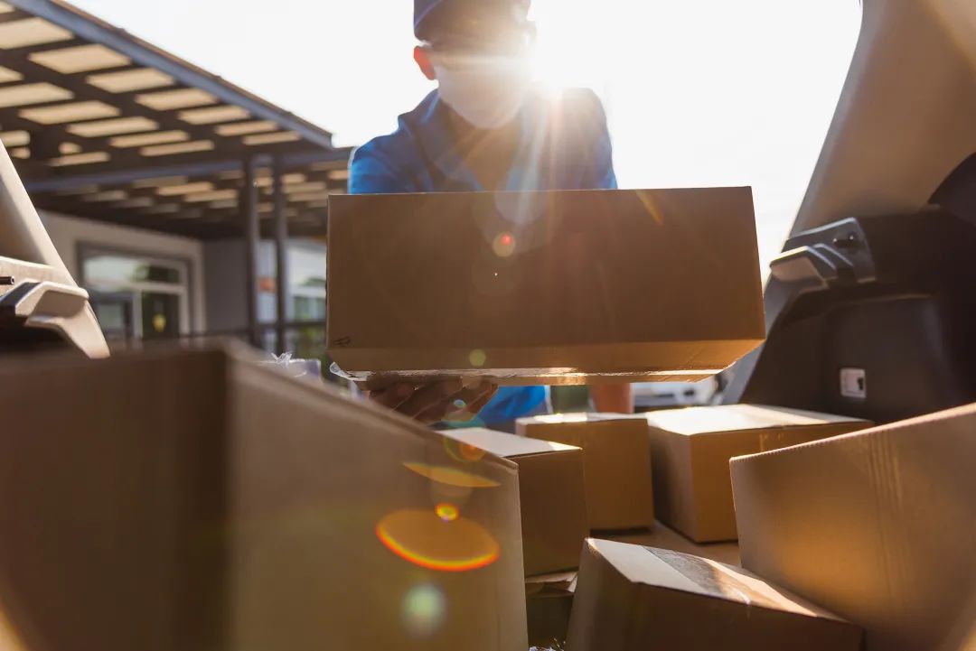 拆个包裹健康码变黄？多地快递涉疫，双十一这样开箱才安全