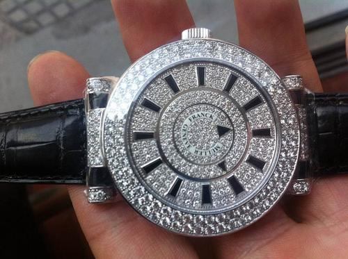 上海法兰克穆勒手表多少钱,法兰克穆勒上海维修点