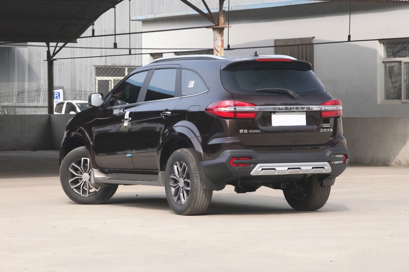 福特2.0t8at,江铃驭胜s350发动机是福特同款吗